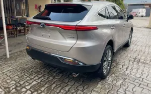 Tok toyota venza xle hybrid